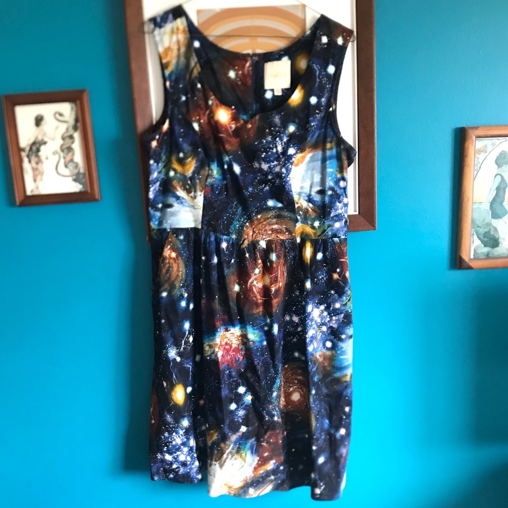 Galaxy dress with pockets